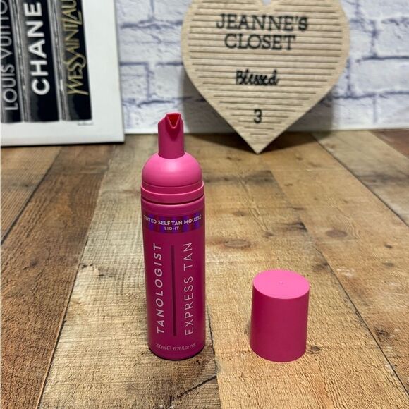 Tanology LIGHT TINTED SELF TAN MOUSSE - Picture 2 of 4